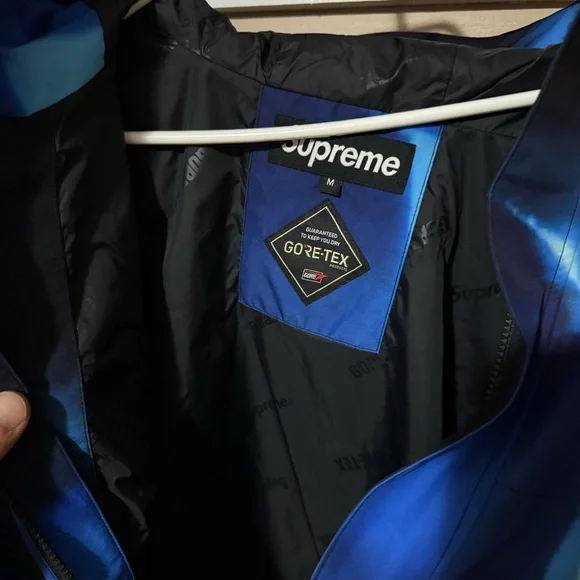 GORE-TEX Supreme Belly M Men’s Jacket - Picture 4 of 9